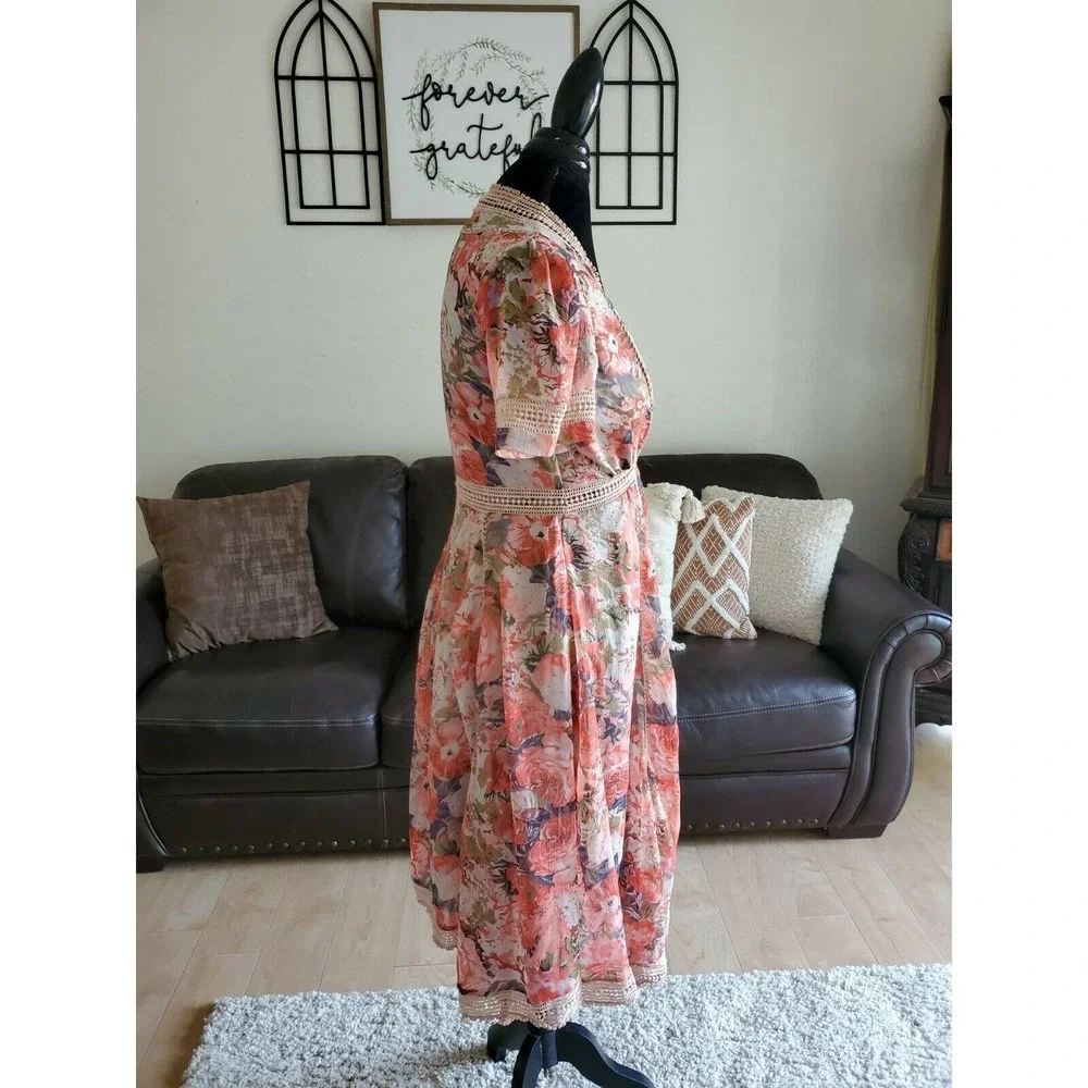 Ranna Gill Anthropologie Women's Rose Bouquet Crochet Floral Midi Dress Size 6 - Picture 8 of 12